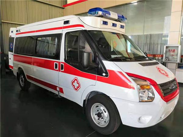 浠水县福特V362救护车